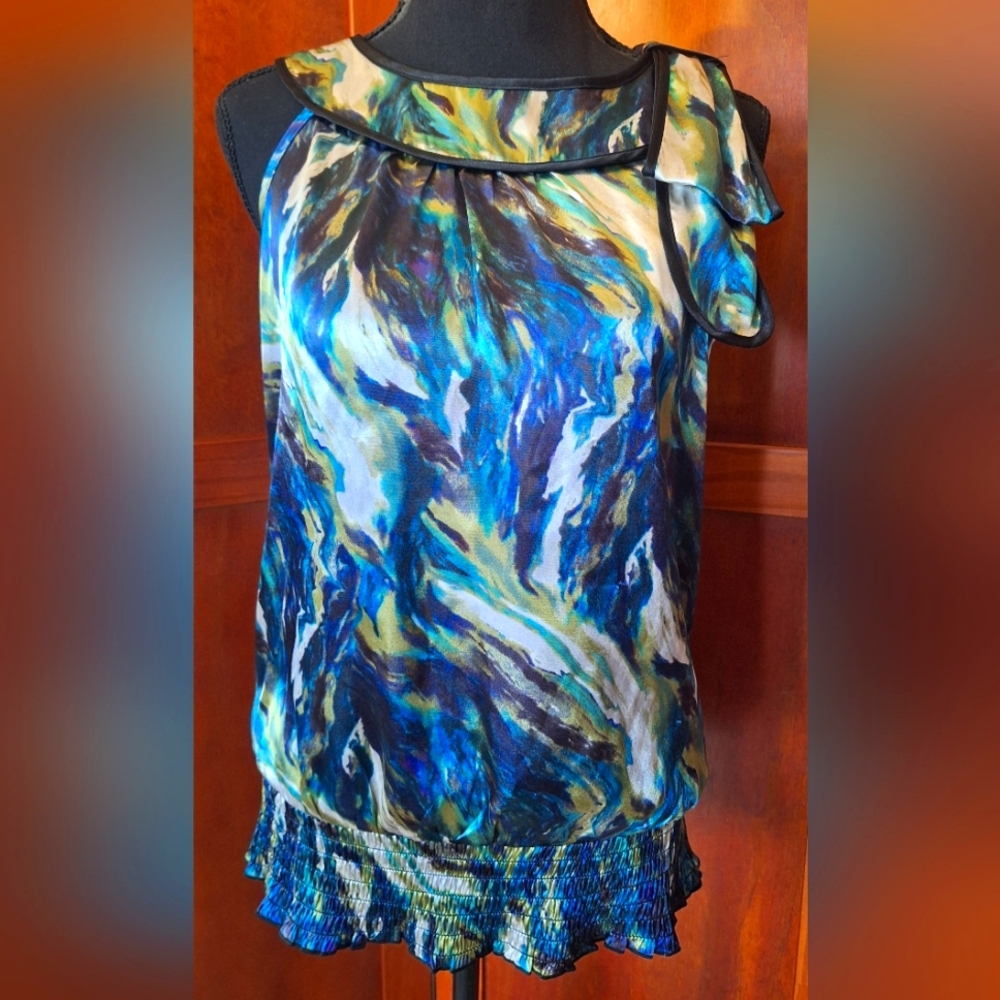 🌊IZ EVER CALIFORNIA women's tank top with over-the-shoulder bow. Size M